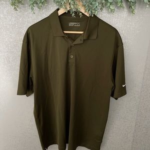 3/$30 Nike men’s golf polo